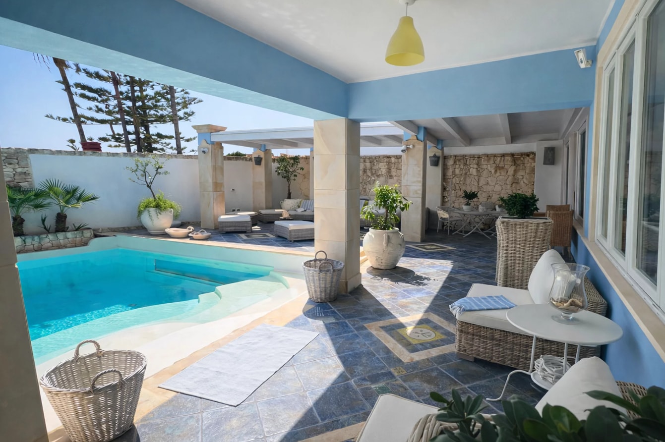 Villa Seranta, sea front villa near town 28 The Prestige Villa Collection