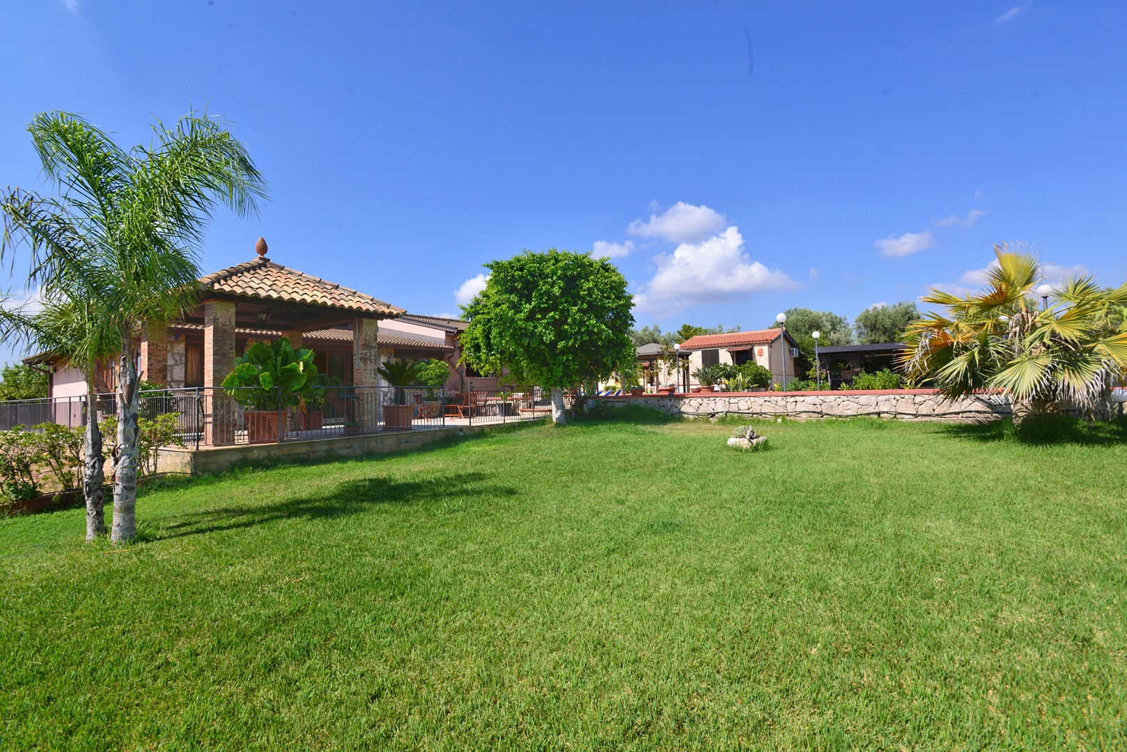 VILLA LAMPO 17 Villas in Italy