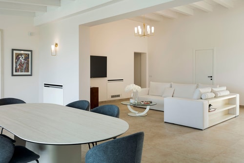 Villa Nivura, Minimalist Elegance Amid the Olive Groves 9 Villas in Italy