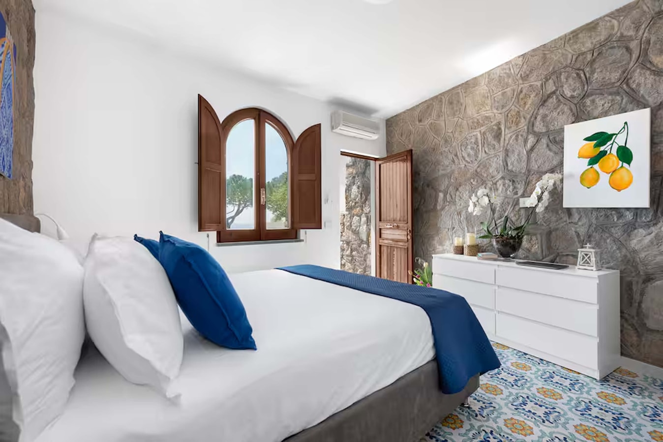 Casa Vespucci, Apartment Ideal for Couples 6 Villas in Italy