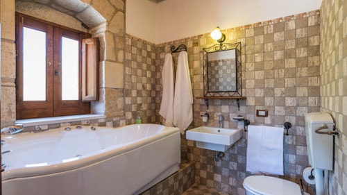 Villa Vista Serena, Traditional Estate in Rural Modica 26 Villas in Italy