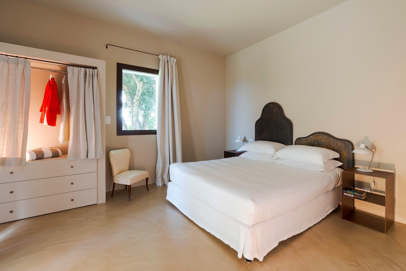 Casa Carol (Bianco) - Villa with shared pool 17 Villas in Italy