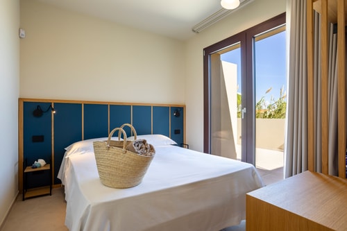 Villa Smeralda, Seafront Villa With Pool 11 Villas in Italy