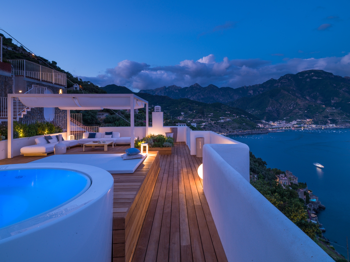 Villa Milena 42 Villas in Italy