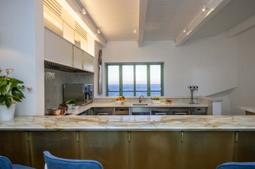 Isola del Poeta, Private Island with Pool & Chef 16 Villas in Italy