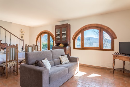 Villa Priscilla, with private pool 8 Villas in Italy