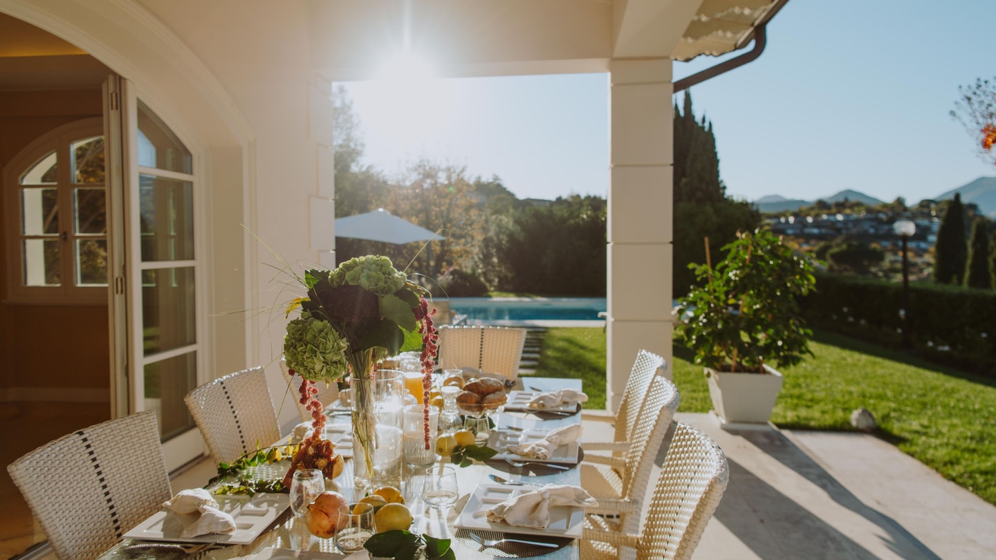 Villa Acquabella with lake views and pool 43 Villas in Italy