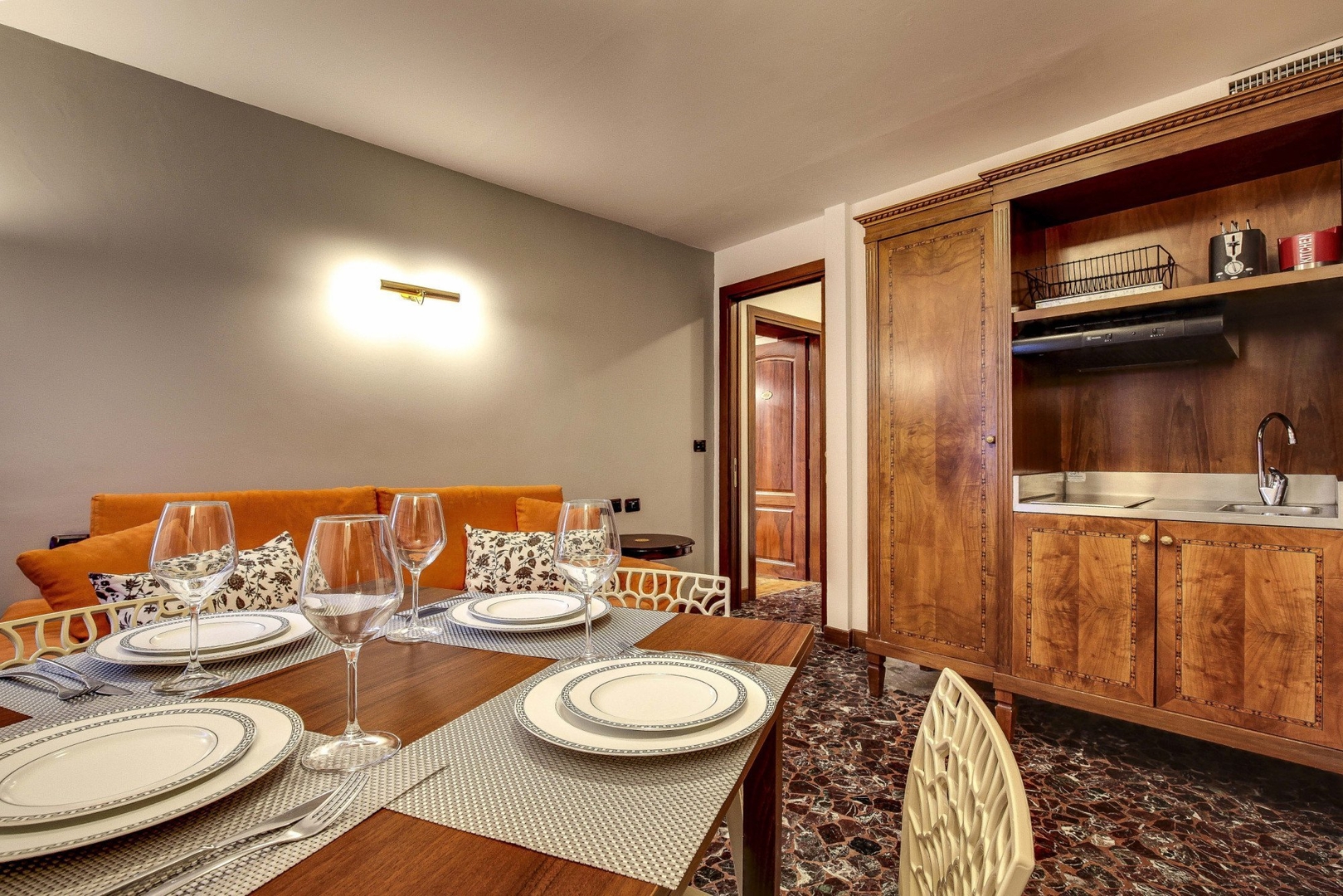Sospiri Suite - San Marco 31 Villas in Italy