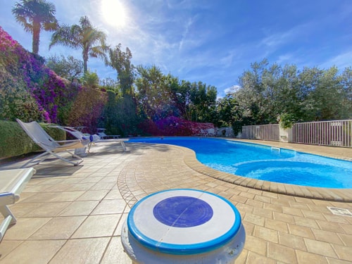 Casa Le Onde, with private terrace, shared pool 16 Villas in Italy