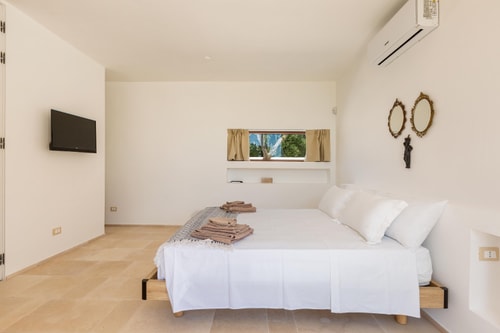 Villa Carovigno - Modern luxurious villa with private pool 20 Villas in Italy