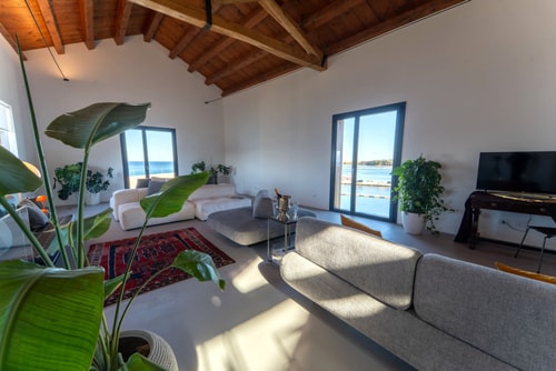 Villa Terrasini, Contemporary Jewel Near the Sea 12 Villas in Italy