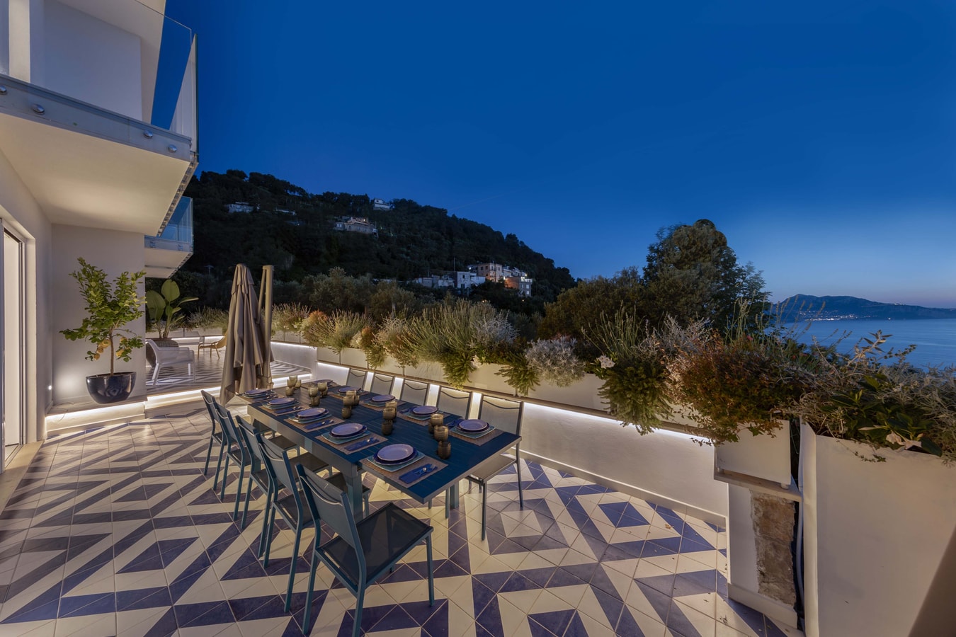 Villa Baia Serena, Panorama with Private Pool 41 Villas in Italy