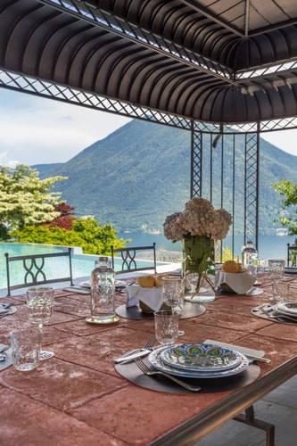 Villa Classica, Historic villa with lake views 42 Villas in Italy