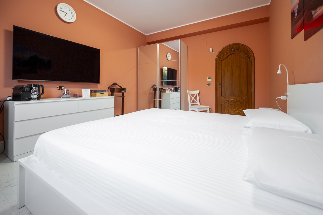 Villa Siracusa, in town centre 25 Villas in Italy