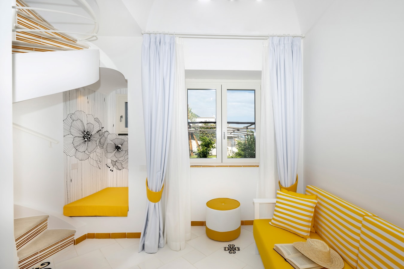 Villa Dani - Sea-facing villa with two pools 24 Villas in Italy