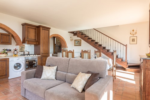 Villa Priscilla, with private pool 4 Villas in Italy