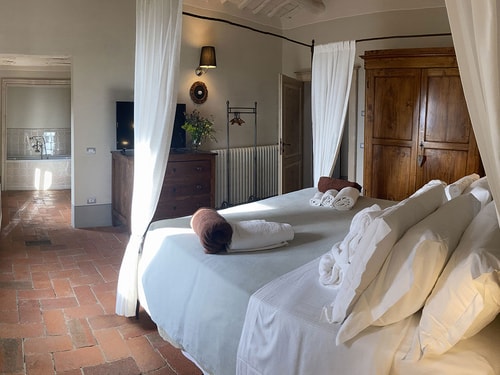 Villa Armonia, Tranquillity with Panoramic Views 8 Villas in Italy