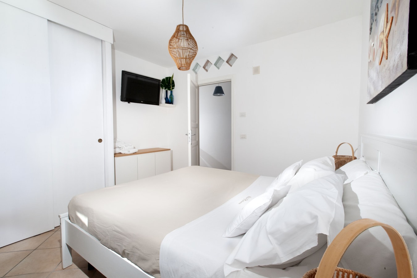 Villa Carmela, with private pool and tennis court 37 Villas in Italy