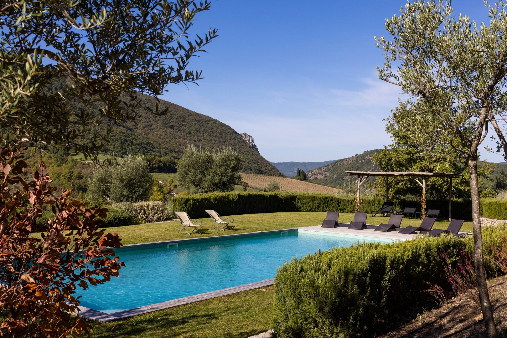 Villa Penelope - Private villa with heated pool 16 Villas in Italy