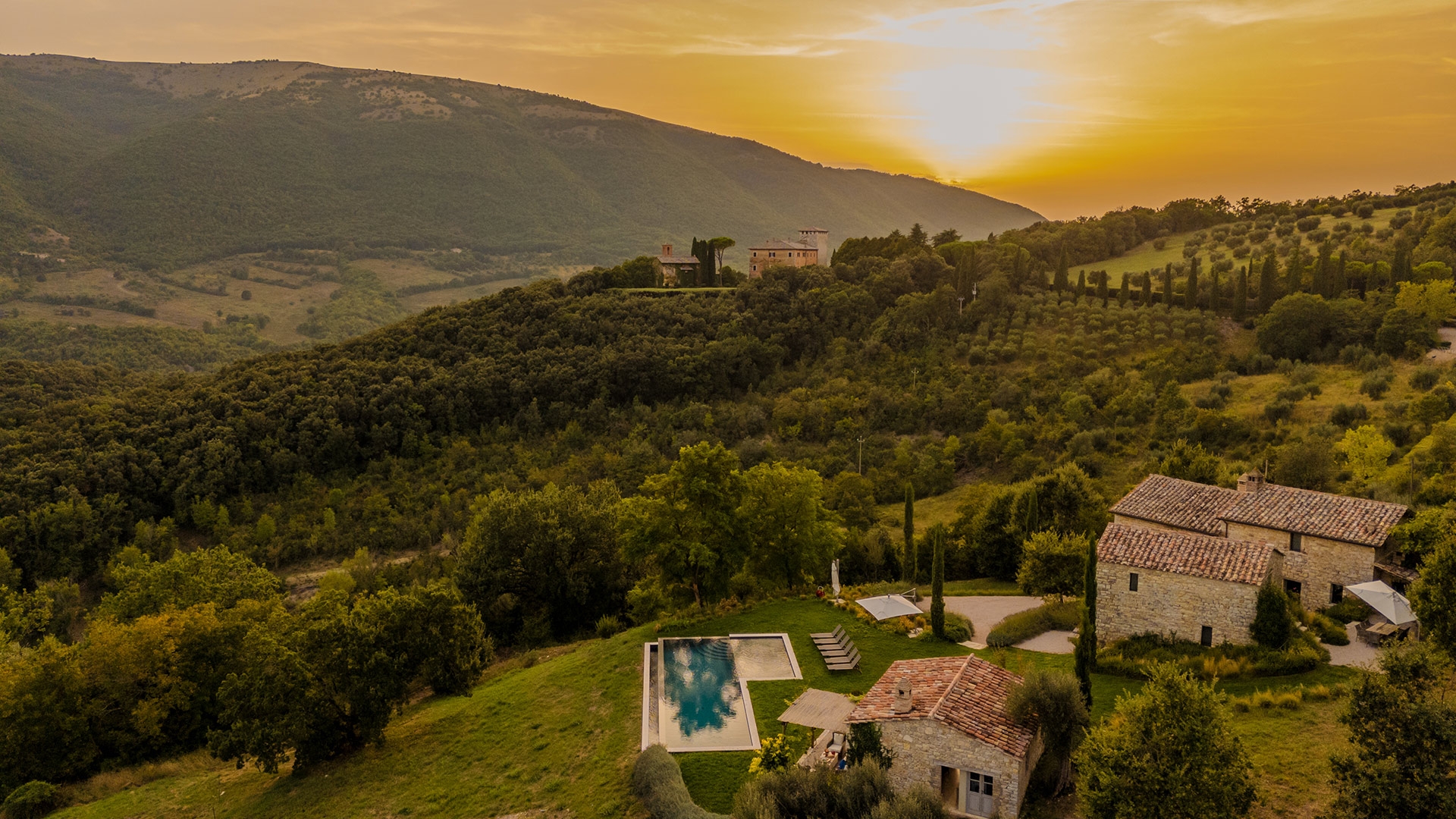 Villa Serena - Private villa with pool in Umbria 3 Villas in Italy
