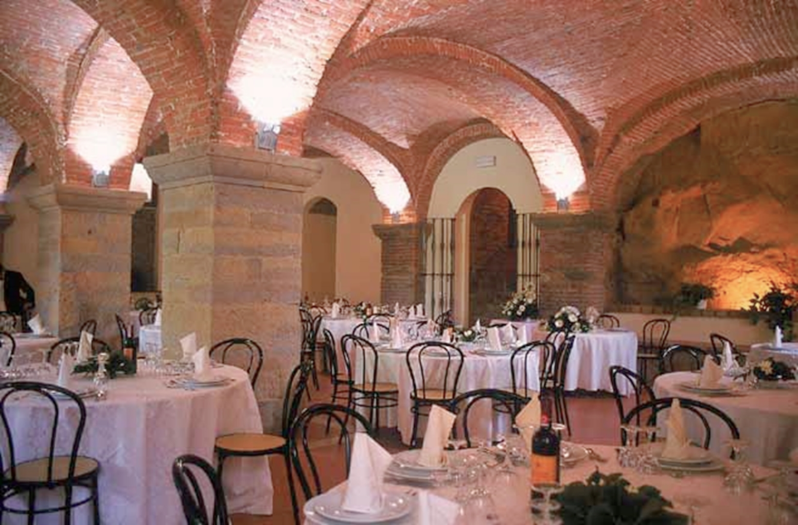 Castagneto Estate - Large Tuscan Borgo 7 Villas in Italy