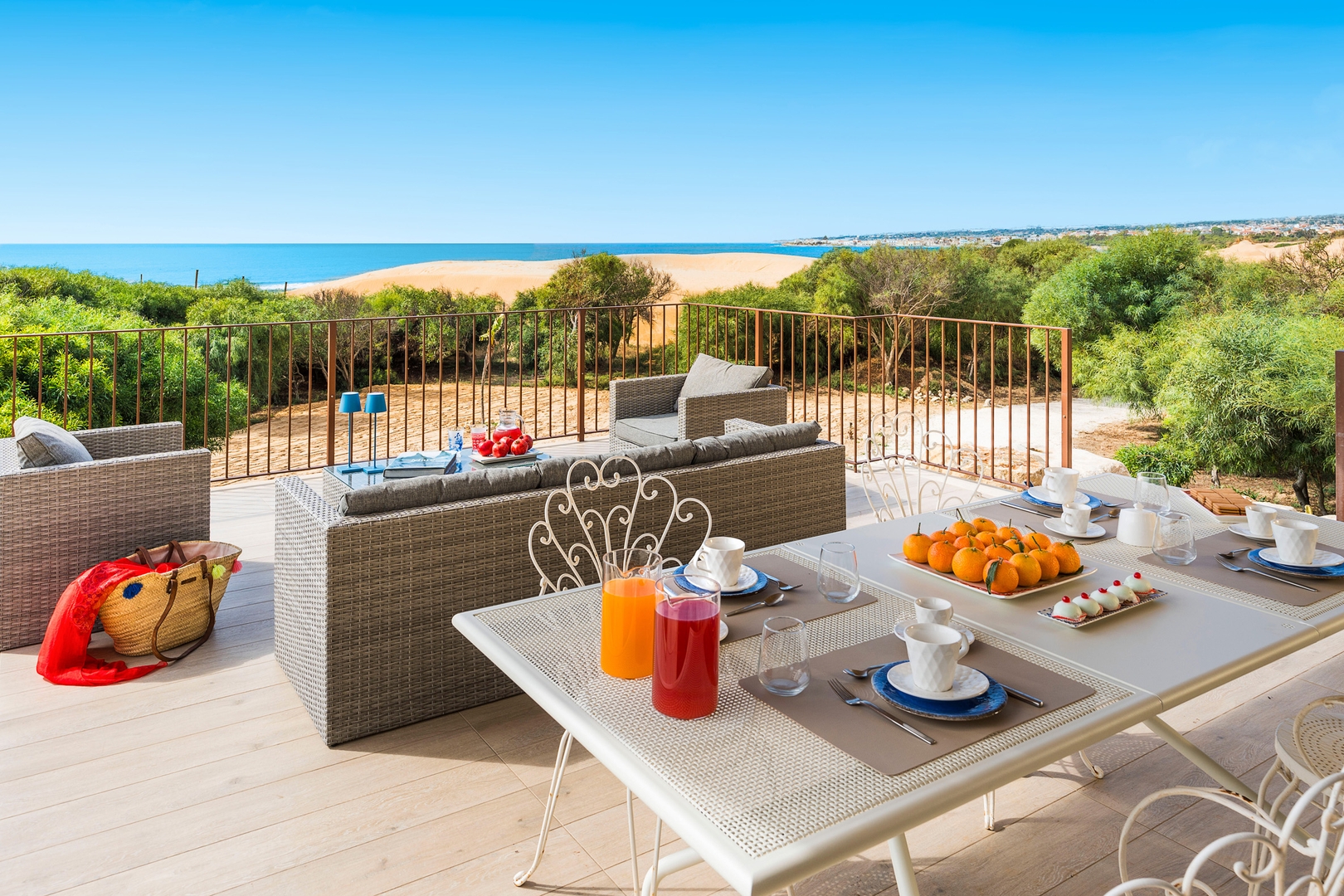 Casa Trappe - Private villa with beach access 39 Villas in Italy