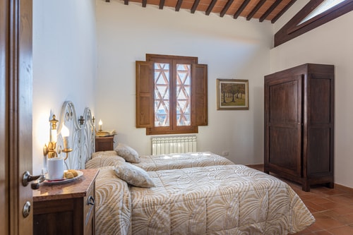 Villa Priscilla, with private pool 14 Villas in Italy