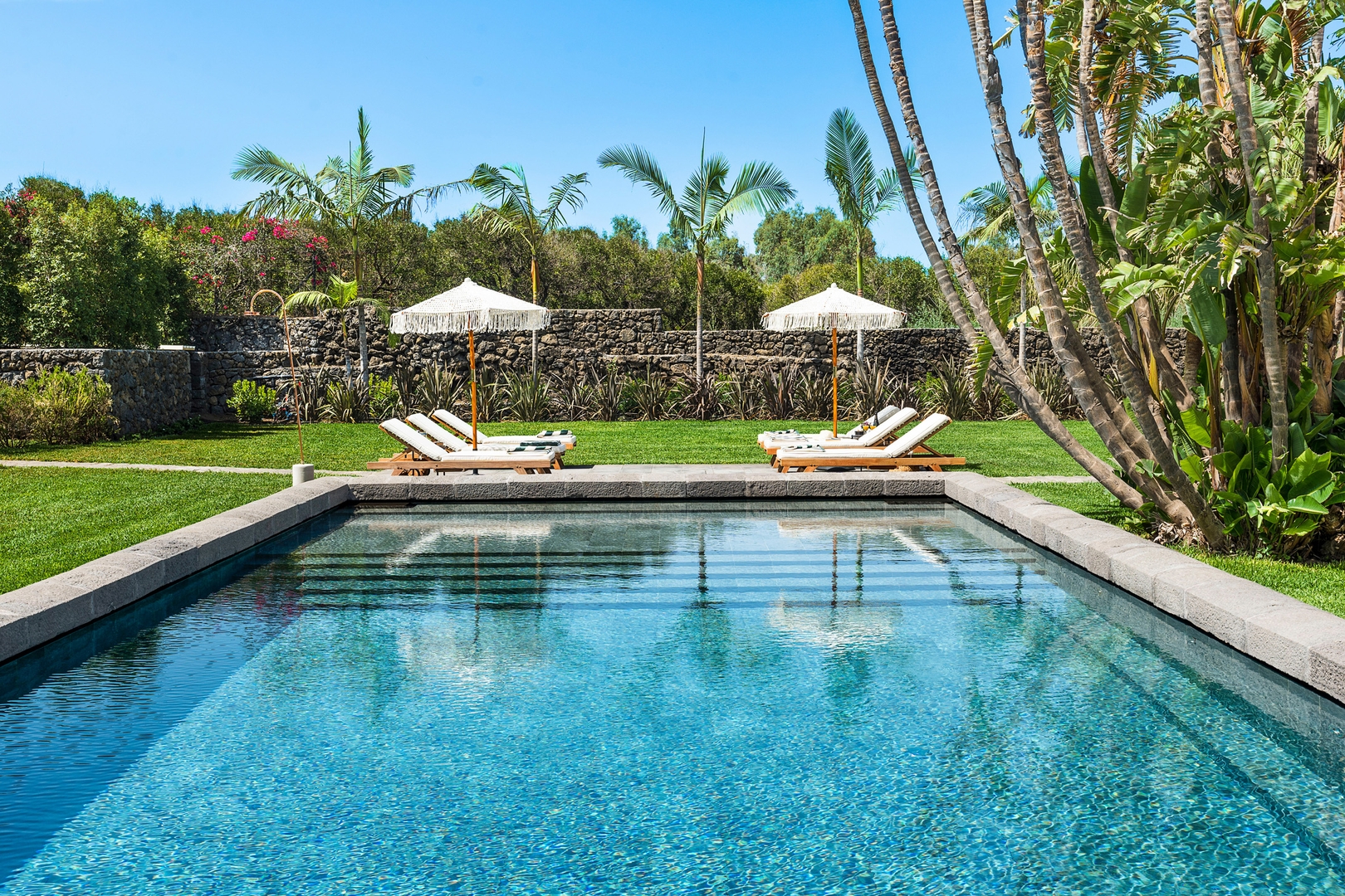 Villa Ceglie - Sea front villa with heated pool 31 Villas in Italy