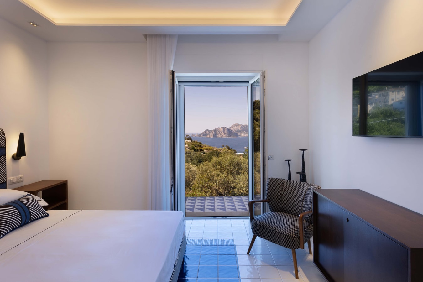 Villa Baia Serena, Panorama with Private Pool 16 Villas in Italy