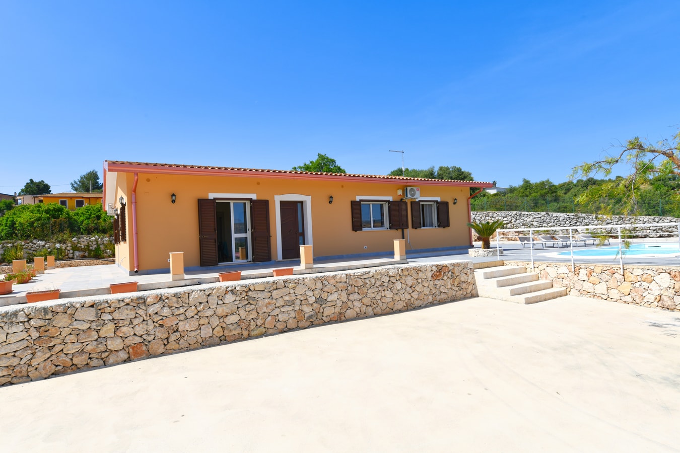 Villa Luce, close to town 43 Villas in Italy