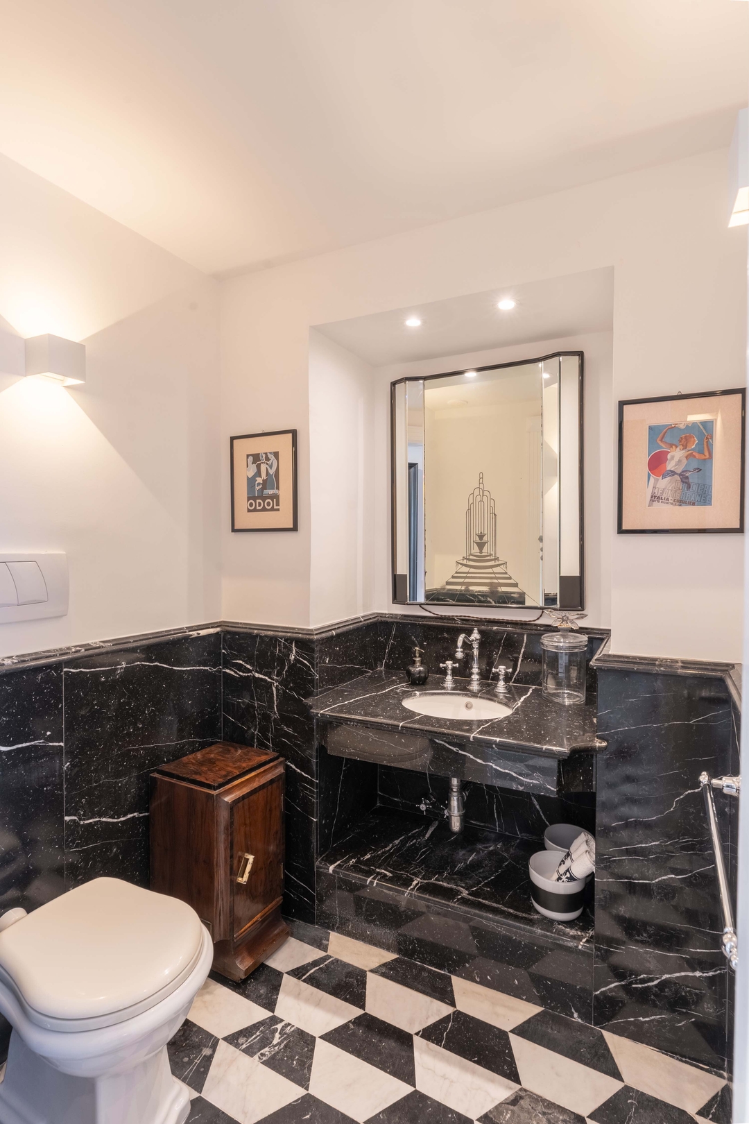 Casa Il Tetto - central apartment 17 Villas in Italy