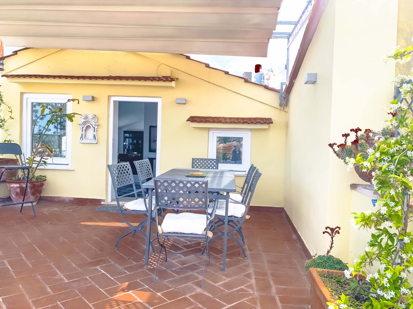 Casa Il Tetto - central apartment 3 Villas in Italy