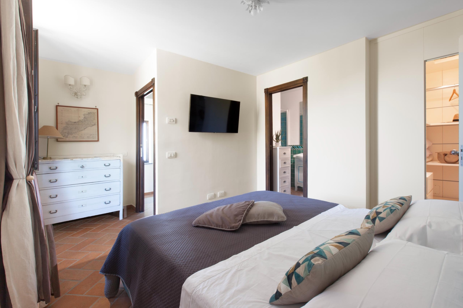 Casa dei Limoni - peaceful retreat with sea views 22 Villas in Italy