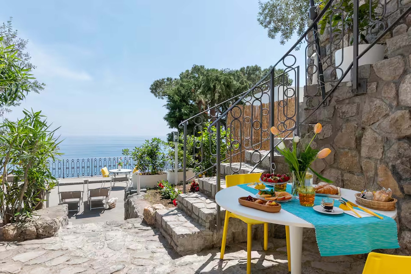 Casa Vespucci, Apartment Ideal for Couples 13 Villas in Italy
