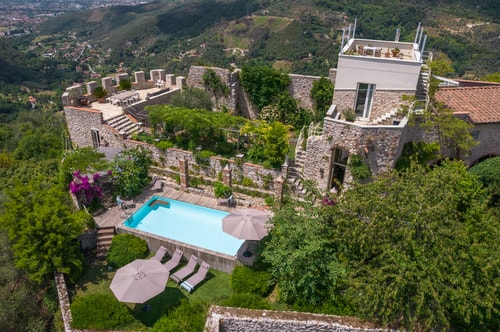 Villa Camaiore - Luxury restored castle with private pool 44 Villas in Italy