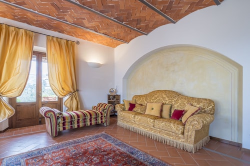 Villa Lavinia, with private pool, spa and gym 17 Villas in Italy