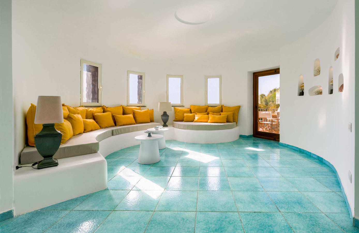 Casa Scogliera, Seafront House with Terrace 2 Villas in Italy