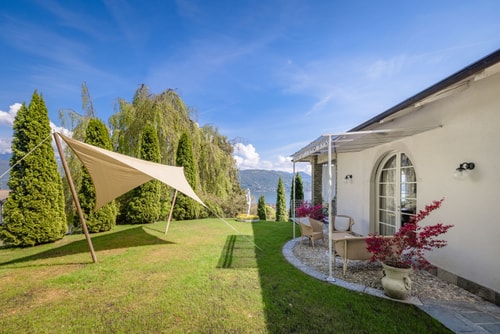 Villa Alvino, large family villa by the lake 54 The Prestige Villa Collection