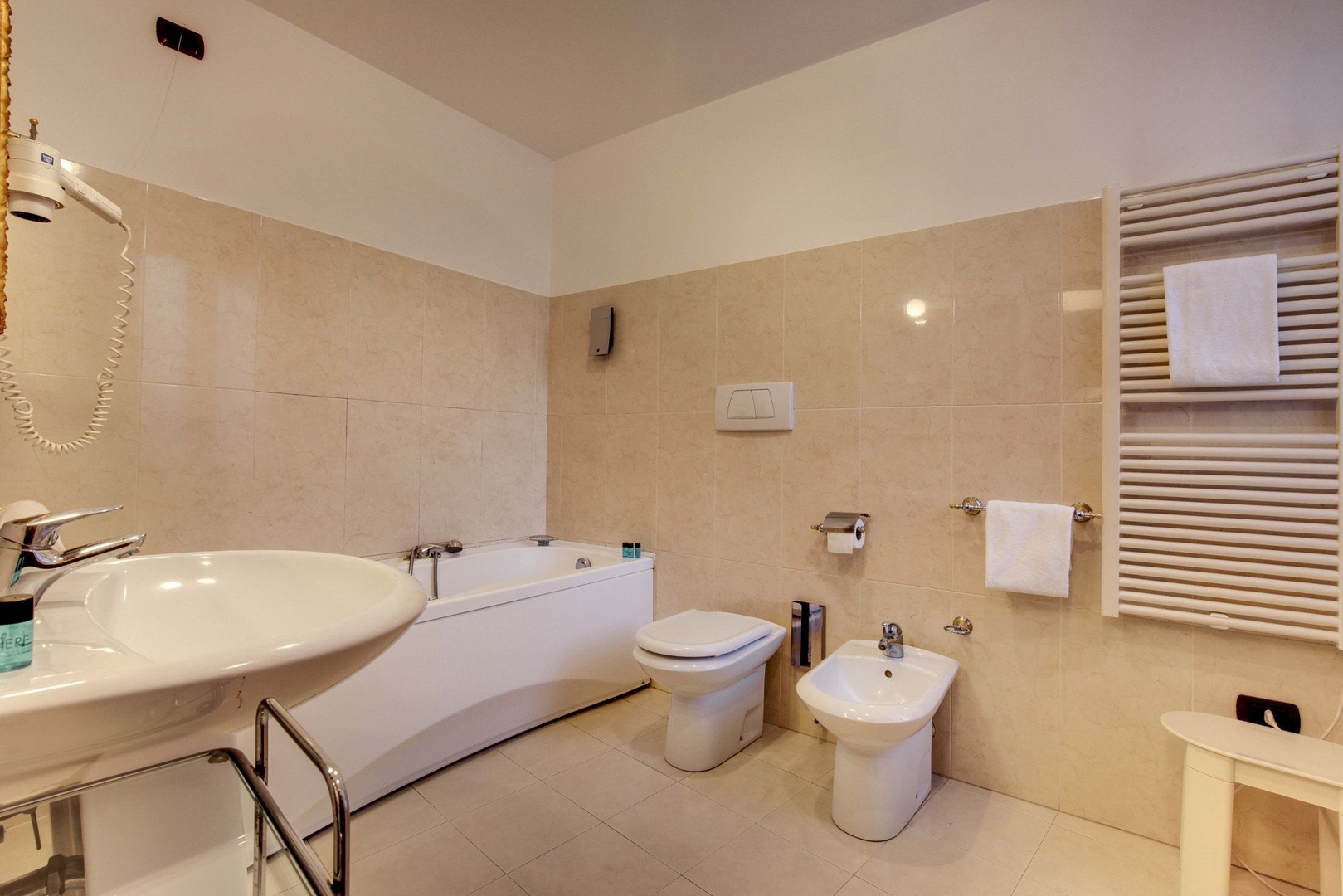 Sospiri Suite - San Marco 49 Villas in Italy
