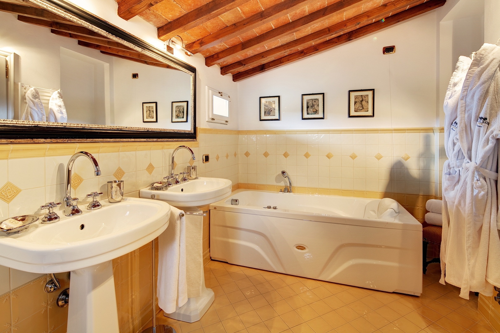 Villa Le Mura, Florence area 34 Villas in Italy