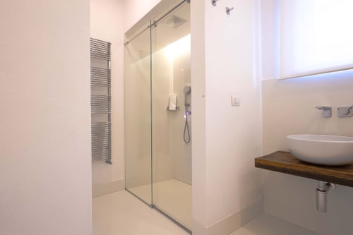 Alonza Estate - Large Countryside Estate 44 Villas in Italy