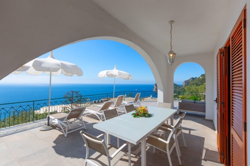 Villa Carmela 3 Italian Breaks