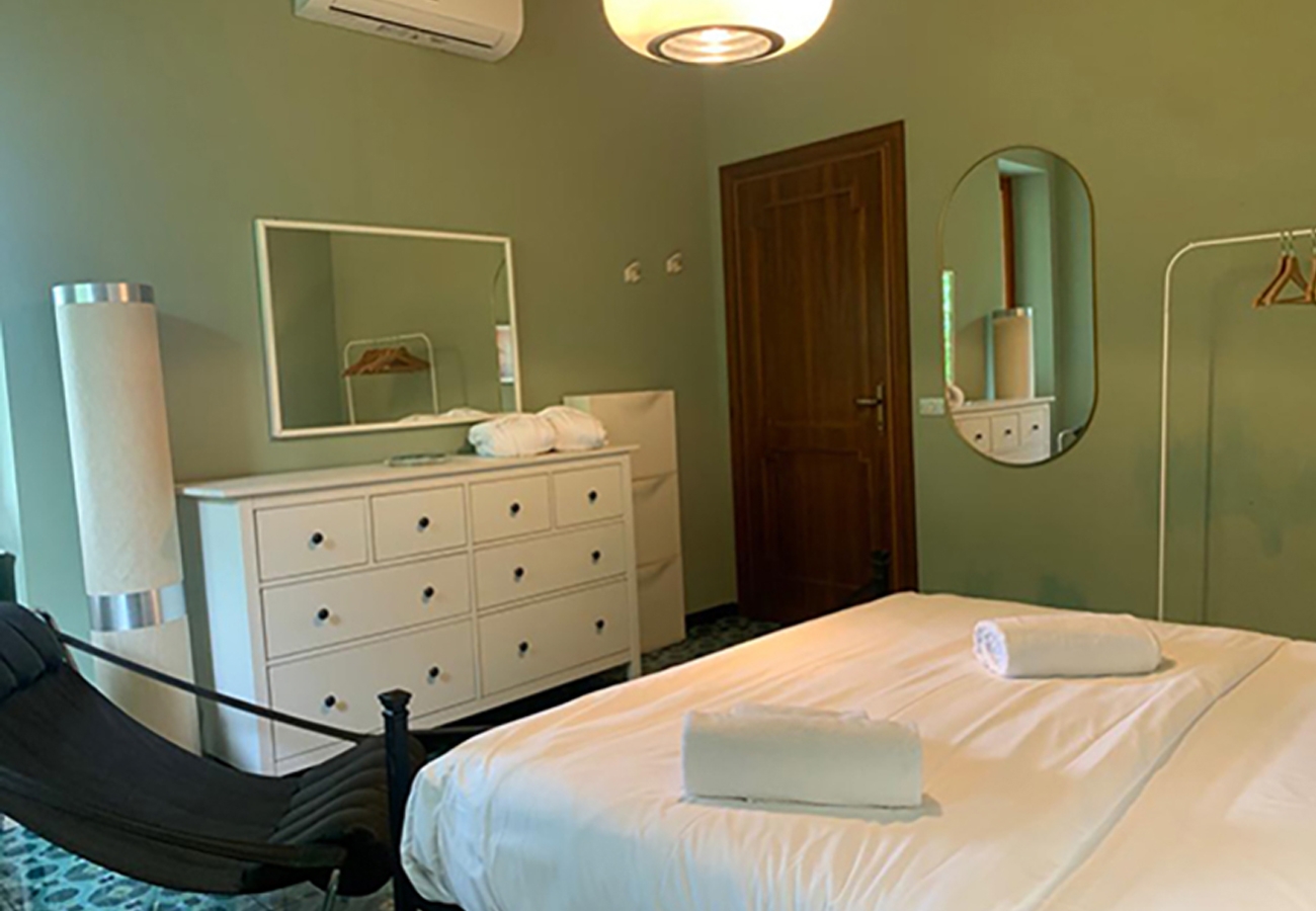 Villa Della Selva - Private villa with pool near the lake 23 Villas in Italy