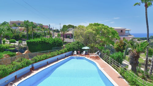 Villa Terra Di Luce, Mediterranean Charm near Syracuse 0 Villas in Italy