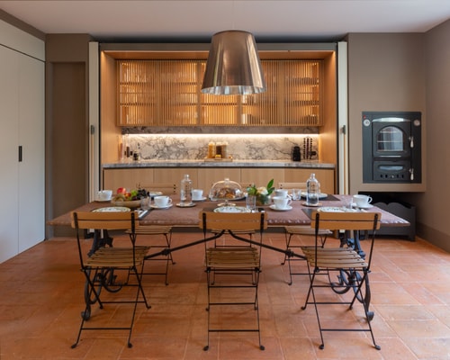 Villa Classica, Historic villa with lake views 23 Villas in Italy
