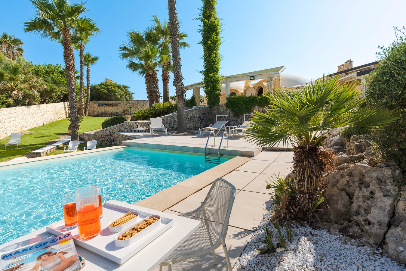 Villa Catrice - Seafront villa with private pool 38 Villas in Italy