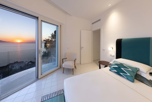Villa Baia Serena, Panorama with Private Pool 30 Villas in Italy