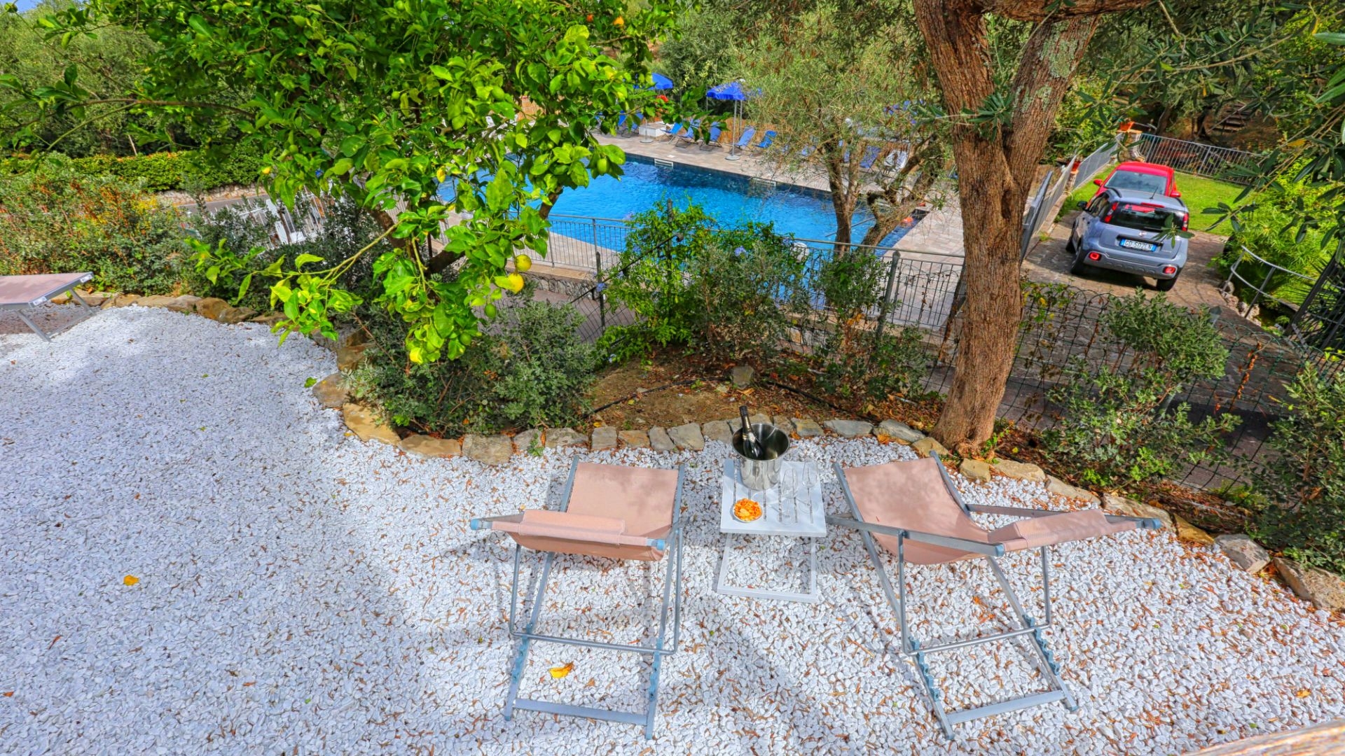 Villa Priora with shared pool 46 Villas in Italy