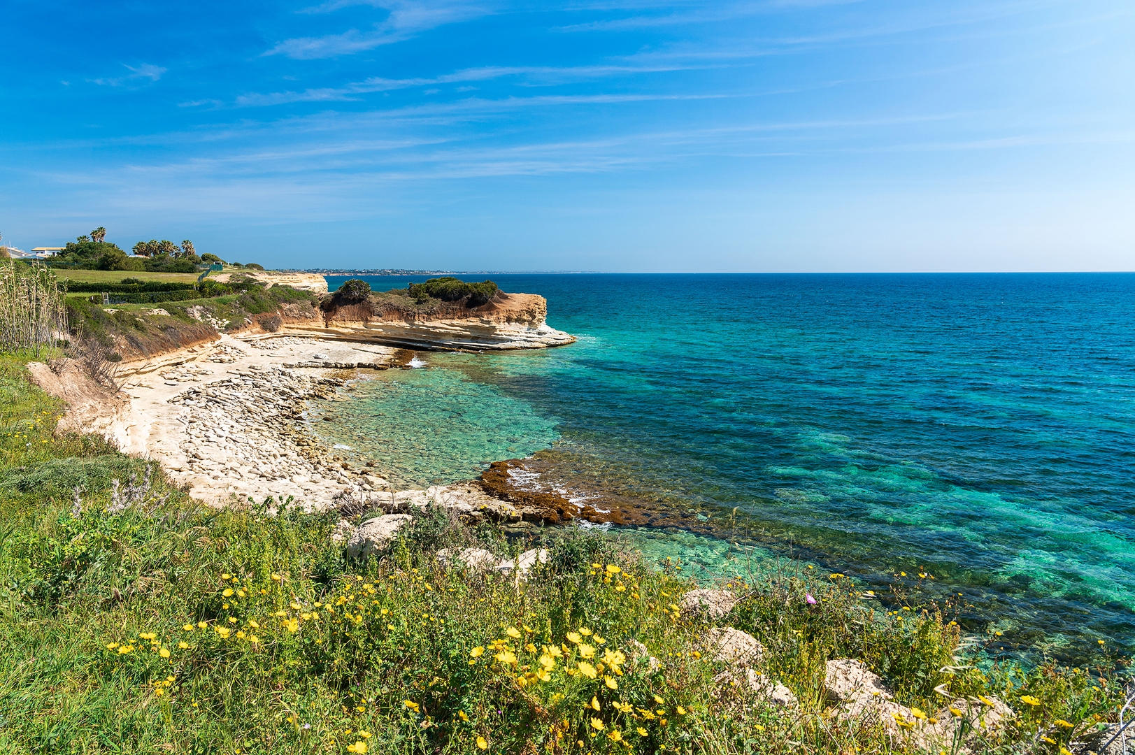 Villa Caruso – sea front villa 3 Villas in Italy