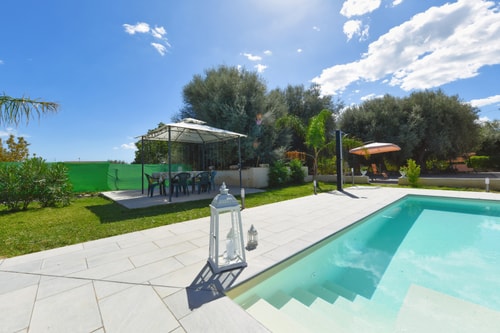 Villa Il Ginepro, Family-Friendly near Syracuse 19 Villas in Italy